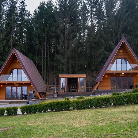 山林小屋 Green Property Dofteana